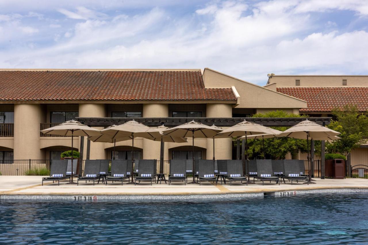 Tapatio Springs Hill Country Resort 뵈르네 외부 사진