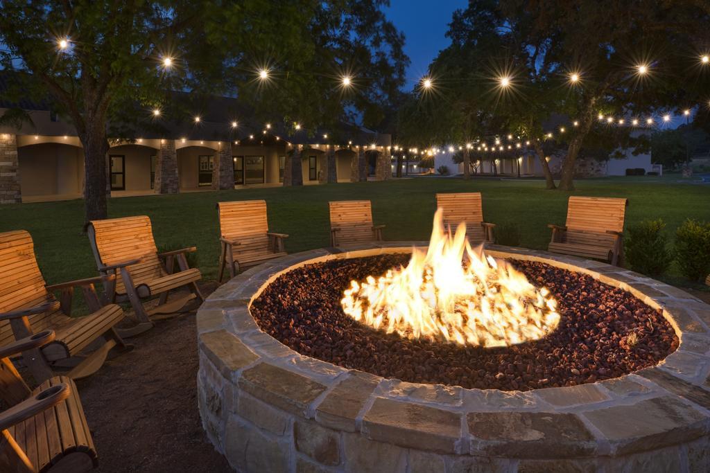 Tapatio Springs Hill Country Resort 뵈르네 외부 사진